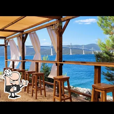 4 Enjoy كومارنا