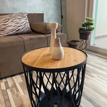 4 Enjoy Apartment Komarna