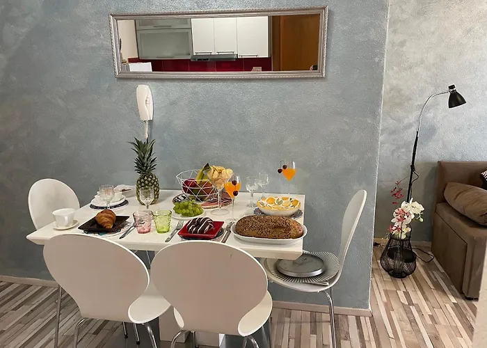 4 Enjoy קומרנה